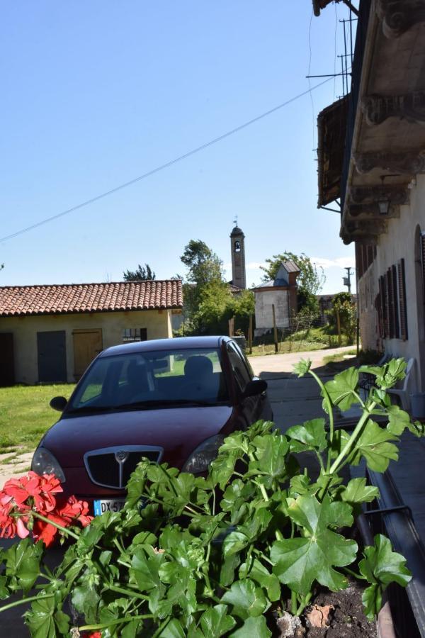 La Casa Di Enzo Bed & Breakfast Lequio Tanaro Exterior photo