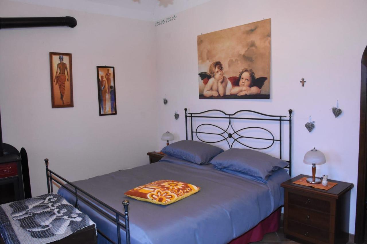 La Casa Di Enzo Bed & Breakfast Lequio Tanaro Exterior photo
