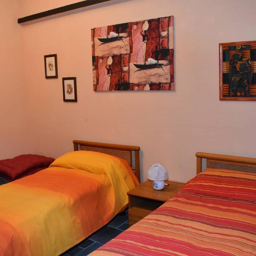 La Casa Di Enzo Bed & Breakfast Lequio Tanaro Exterior photo